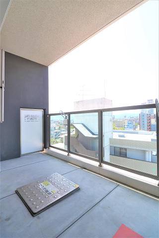 洗濯物はこちらへどうぞ。