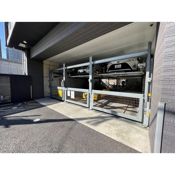 敷地内駐車場もございます。