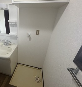 洗濯機は室内に置くことができます