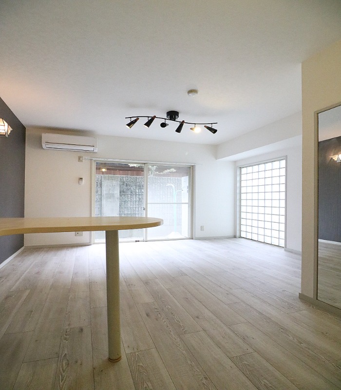 家具の配置がしやすいお部屋です。