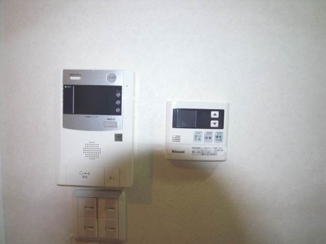 モニター付きで安心ですね。