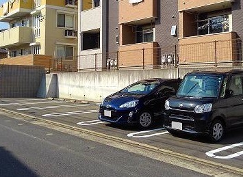 駐車場も空きがございます。