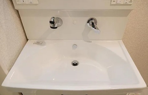 外出前の身だしなみチェックはこちらでどうぞ！