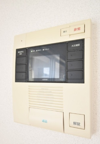 急な来客時も安心のモニターホン