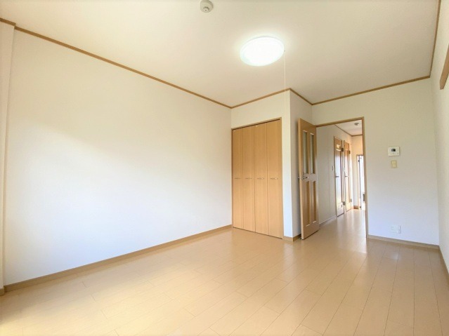 収納もたっぷりでいいですね。