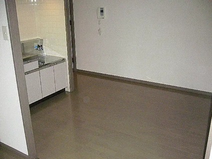 家具の配置がしやすいシンプルな間取り