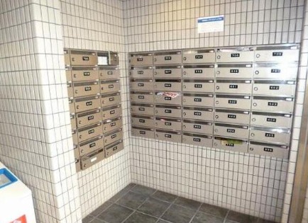 郵便受けはこちら