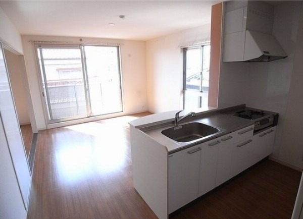 家具の配置がしやすいお部屋です