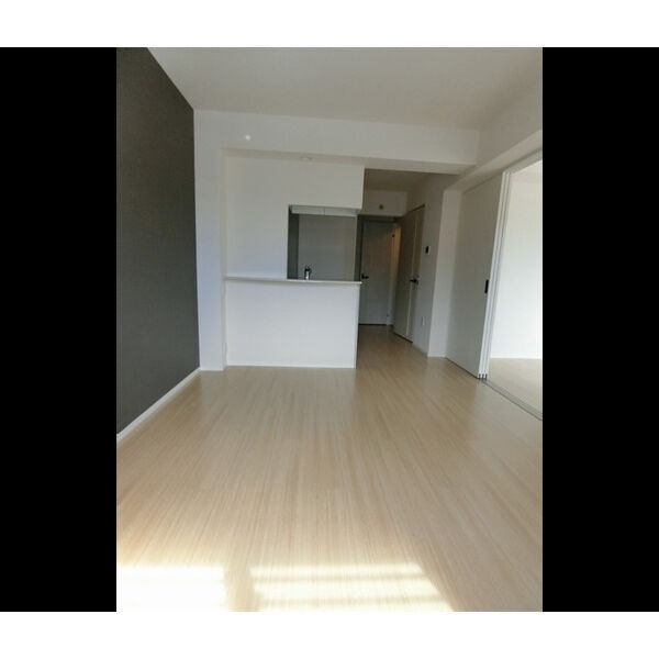 明るい雰囲気のお部屋です