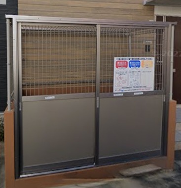専用ゴミ捨て場ございます