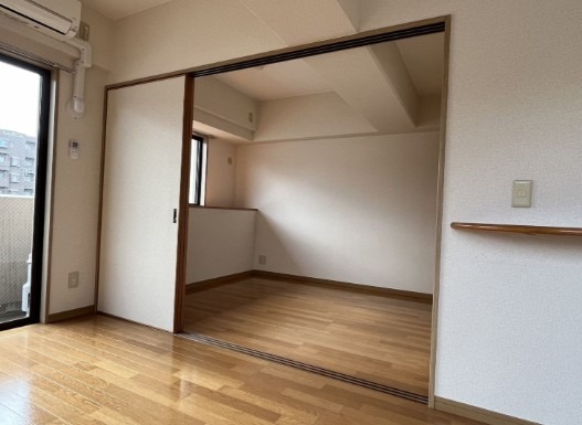 寝室にいかがでしょうか。