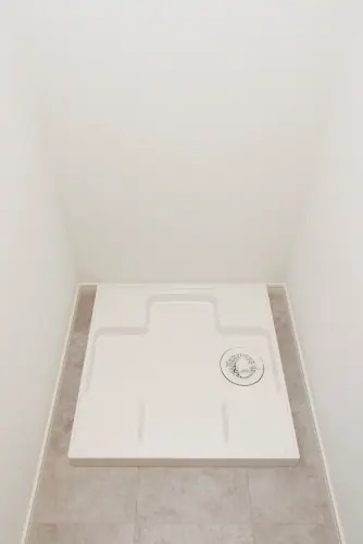洗濯機は室内に置くことができます。