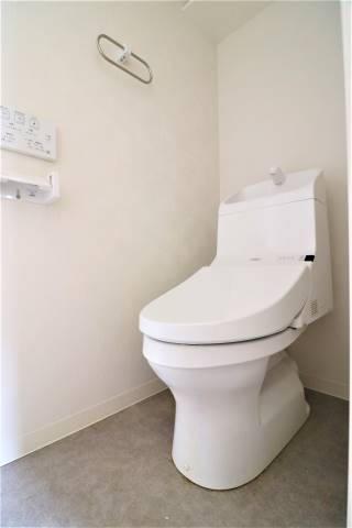 清潔感のあるトイレです。