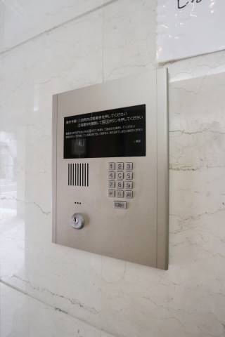 オートロック付きで安心ですね。