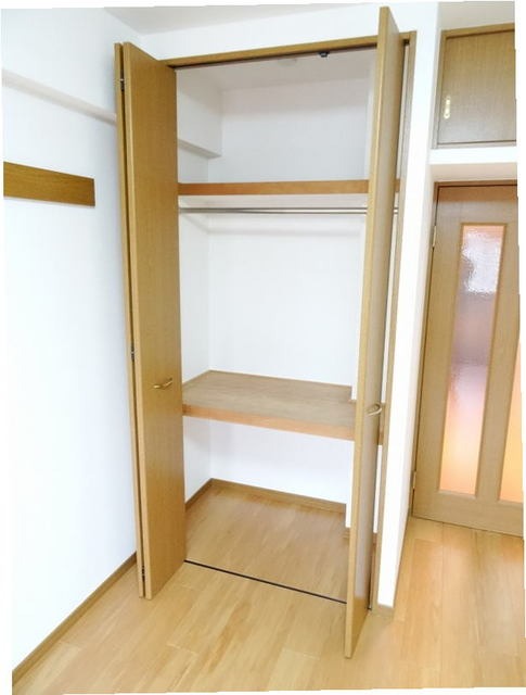 クローゼットも広いですね。