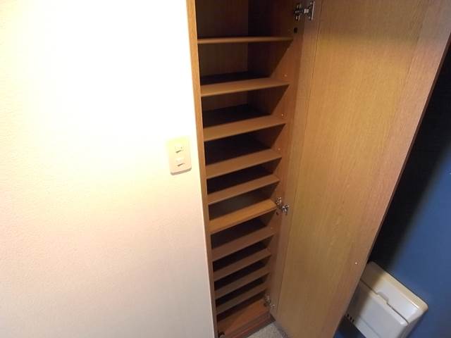 靴が沢山入りますね。