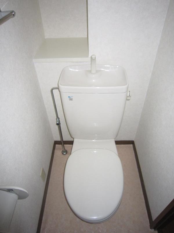 ウォシュレット付きで快適です