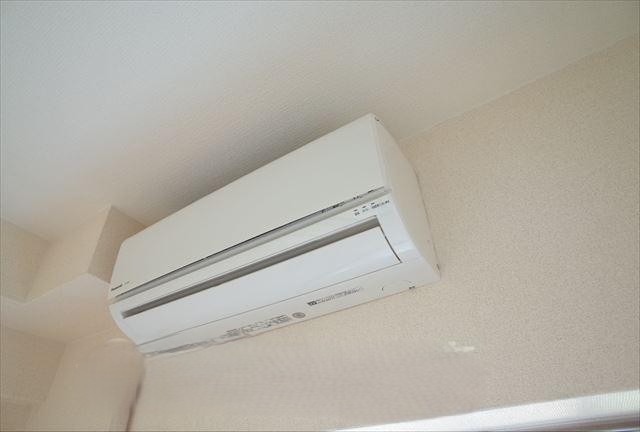 エアコン完備で年中快適に過ごせますね