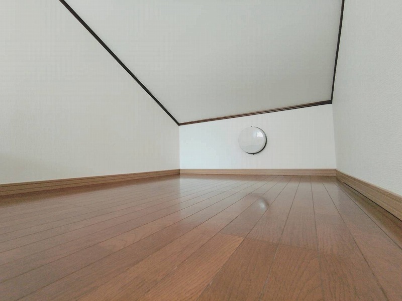 こちらは寝室にいかがでしょうか。