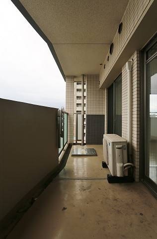 天気のいい日はこちらで洗濯物を干せます