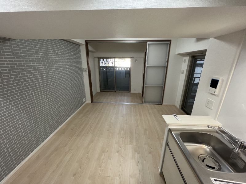 広々洋室でゆっくりお過ごしください