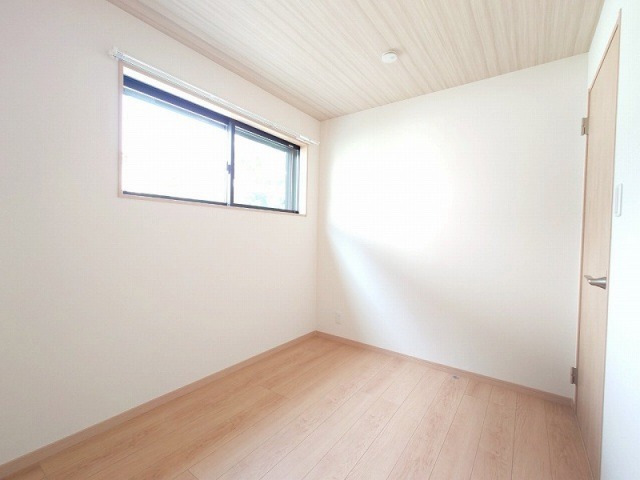 子供部屋にいかがですか。