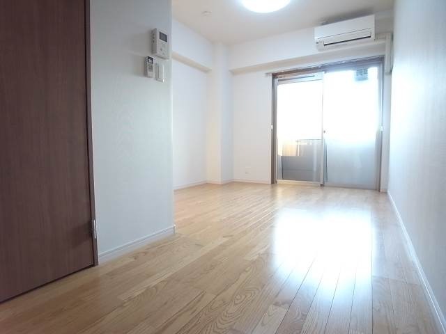 家具のレイアウトが想像しやすいです。