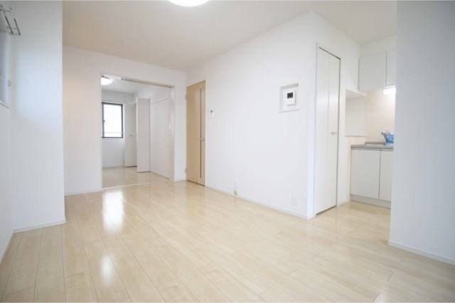 家具の配置がしやすいお部屋です。