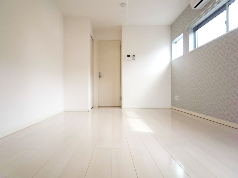 2面採光のお部屋です。