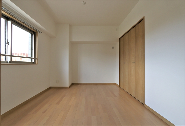 寝室にぴったり6帖、7帖の洋室です