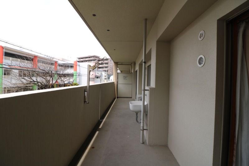 天気の良い日の洗濯物はこちらで