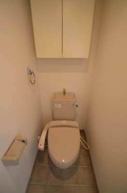 ウォシュレット完備です。