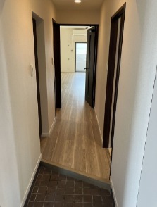 オシャレで落ち着いた雰囲気の玄関です