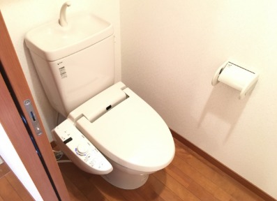 ウォシュレット完備