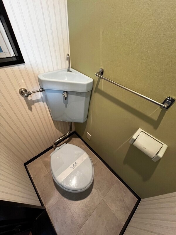 清潔感のあるトイレです