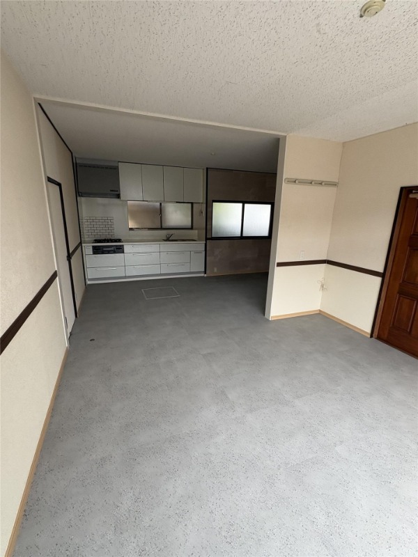 今風のリノベーションで綺麗なお部屋(^^)/