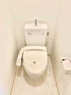 ウォシュレット付きです
