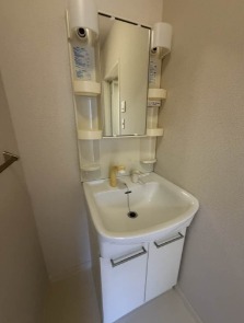 外出前の身だしなみチェックはこちらでどうぞ！