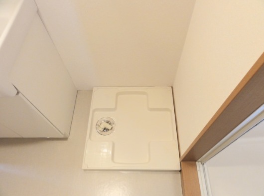 室内洗濯機置場付きです。