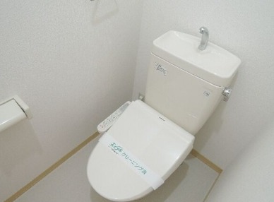 ウォシュレット完備です。