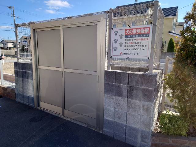 敷地内ゴミ置き場ございます
