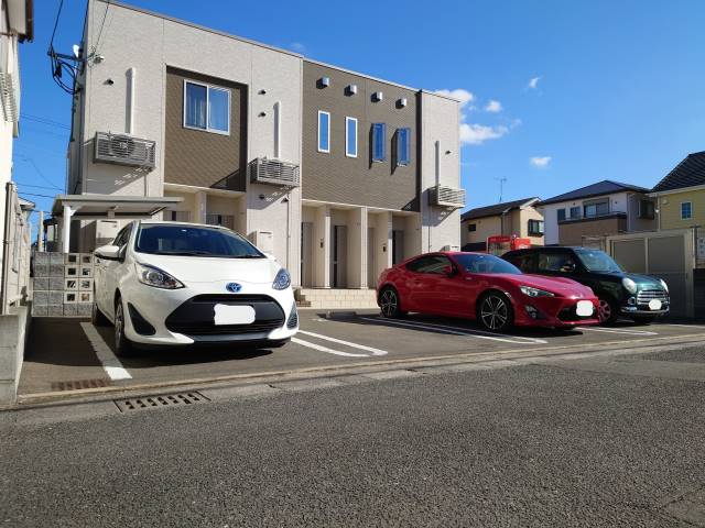 敷地内駐車場も空きがでます