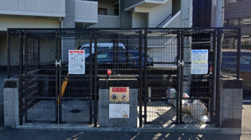 ゴミ置き場はこちら