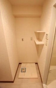 室内洗濯機置場です