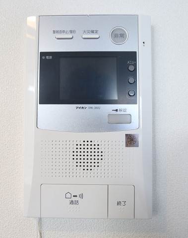 女性の方も安心のモニターフォンです