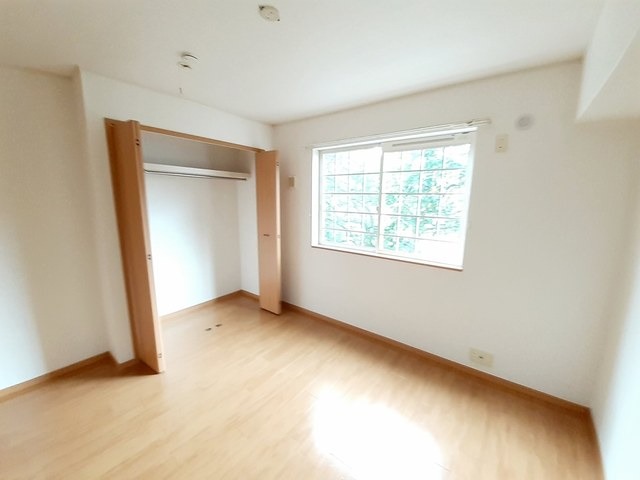 寝室にいかがでしょうか。