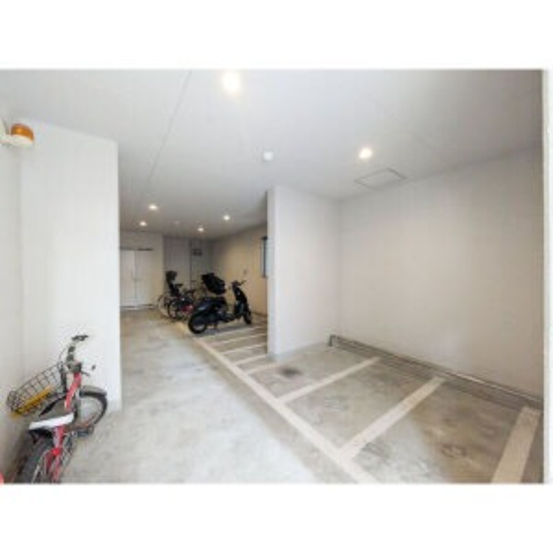 バイク置き場有り