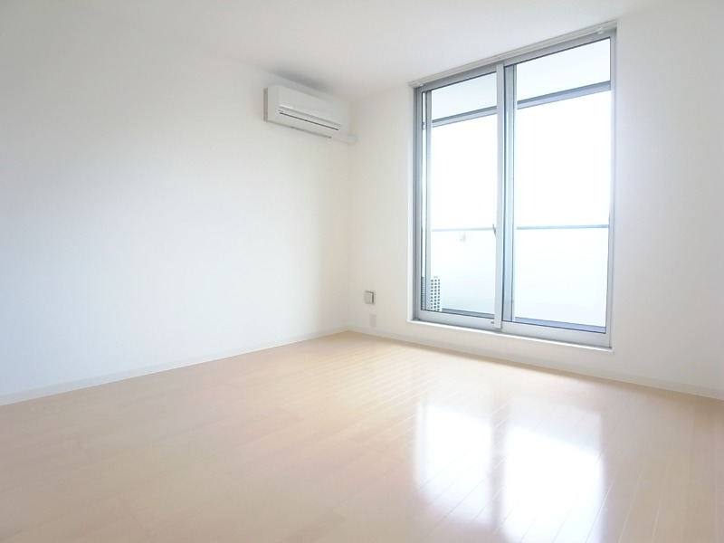 家具の配置がしやすいお部屋です。