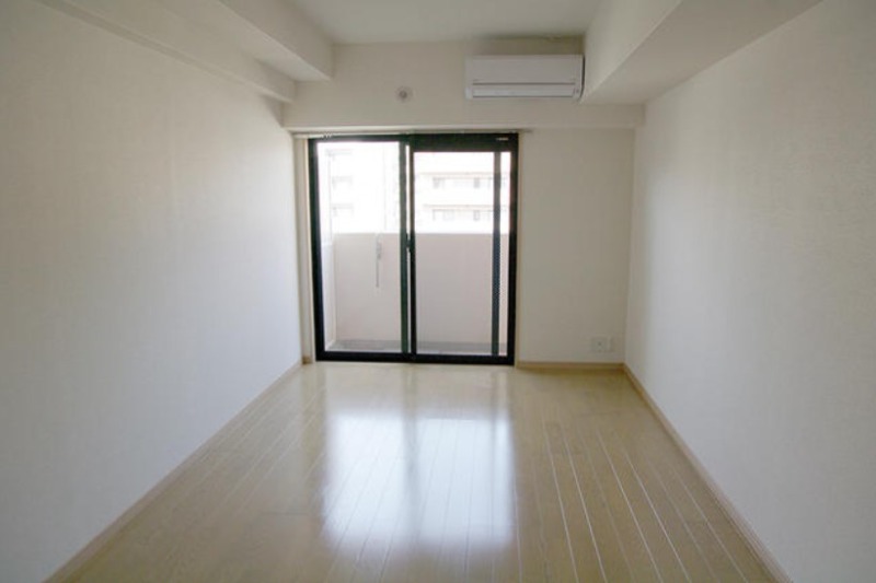 家具の配置がしやすいお部屋です。