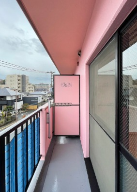 洗濯物はこちらへどうぞ。